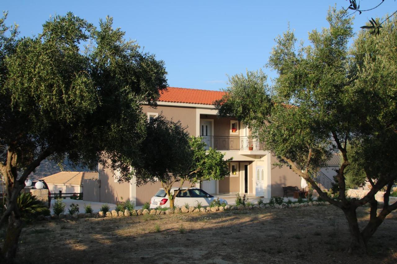 Nikoleta'S Studios Argostoli  Esterno foto