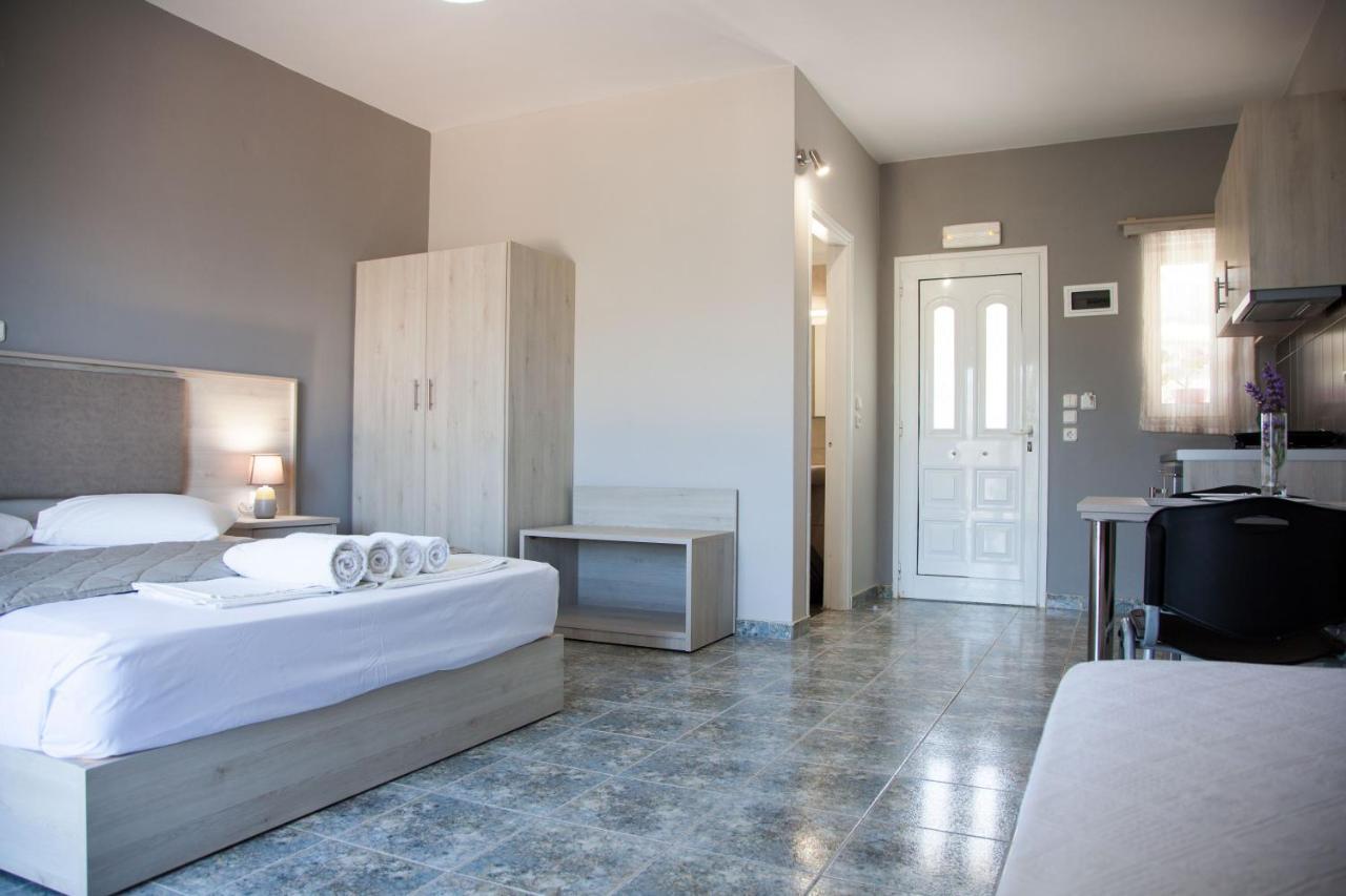 Nikoleta'S Studios Argostoli  Esterno foto