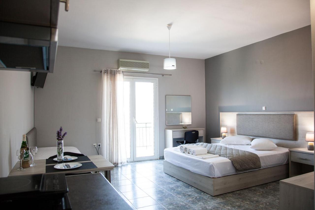 Nikoleta'S Studios Argostoli  Esterno foto