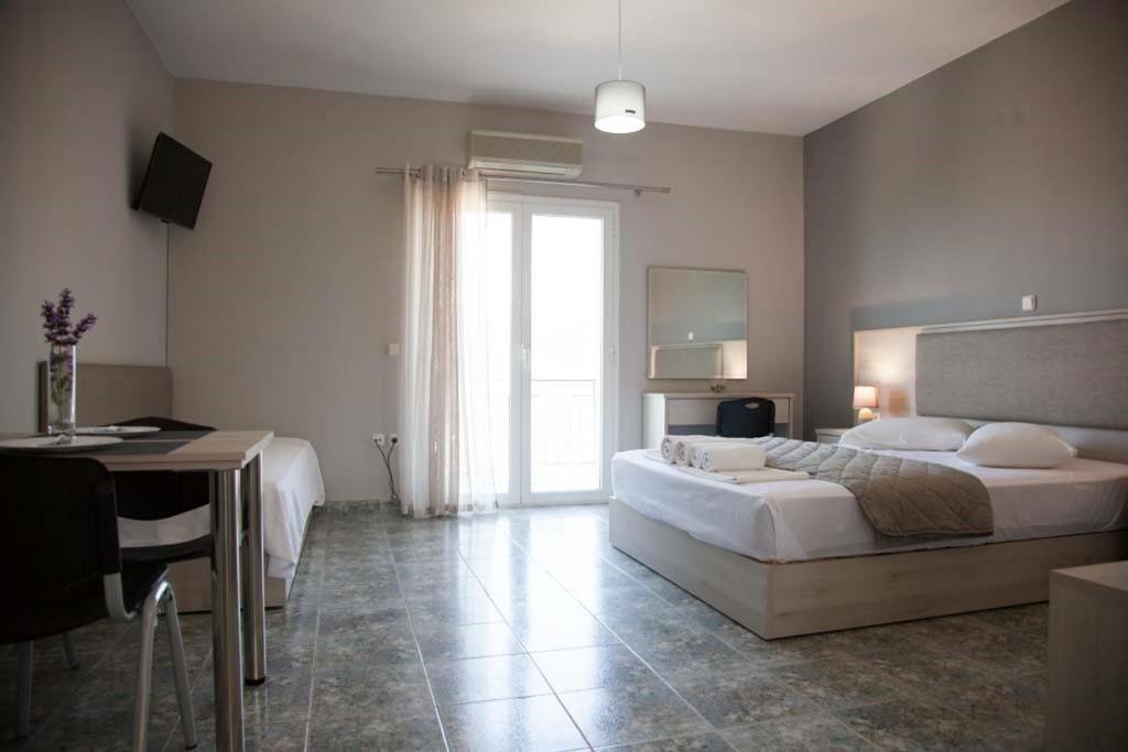 Nikoleta'S Studios Argostoli  Esterno foto